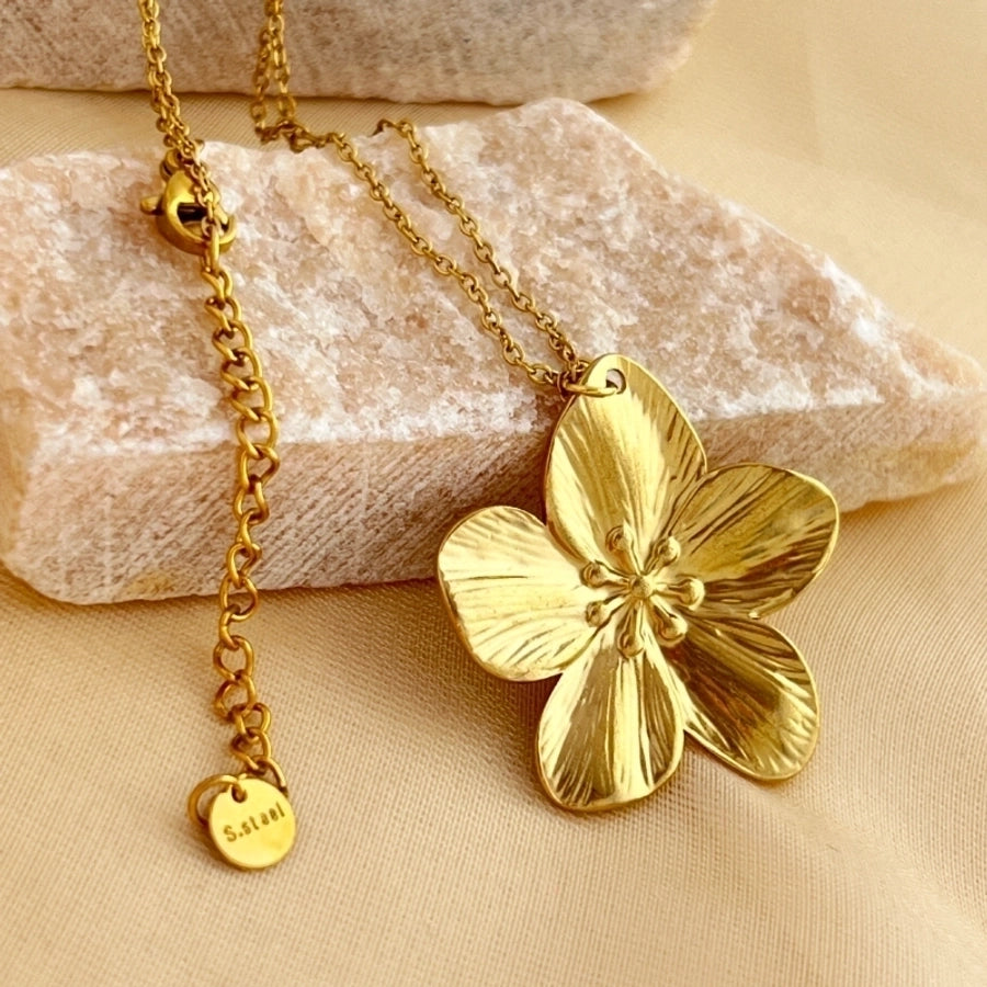 304 Stainless Steel 18K Gold Plated Elegant Lady Flower Pendant Necklace